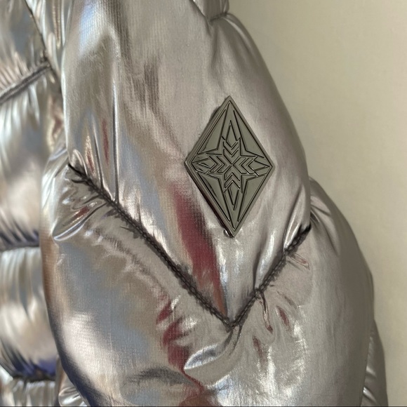 Dare 2B x Julien Macdonald Silver Long Puffer Coat US4 ($336) - Picture 5 of 9